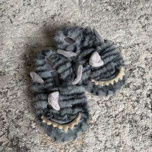 NEW Gray Fuzzy Monster Baby sleeper